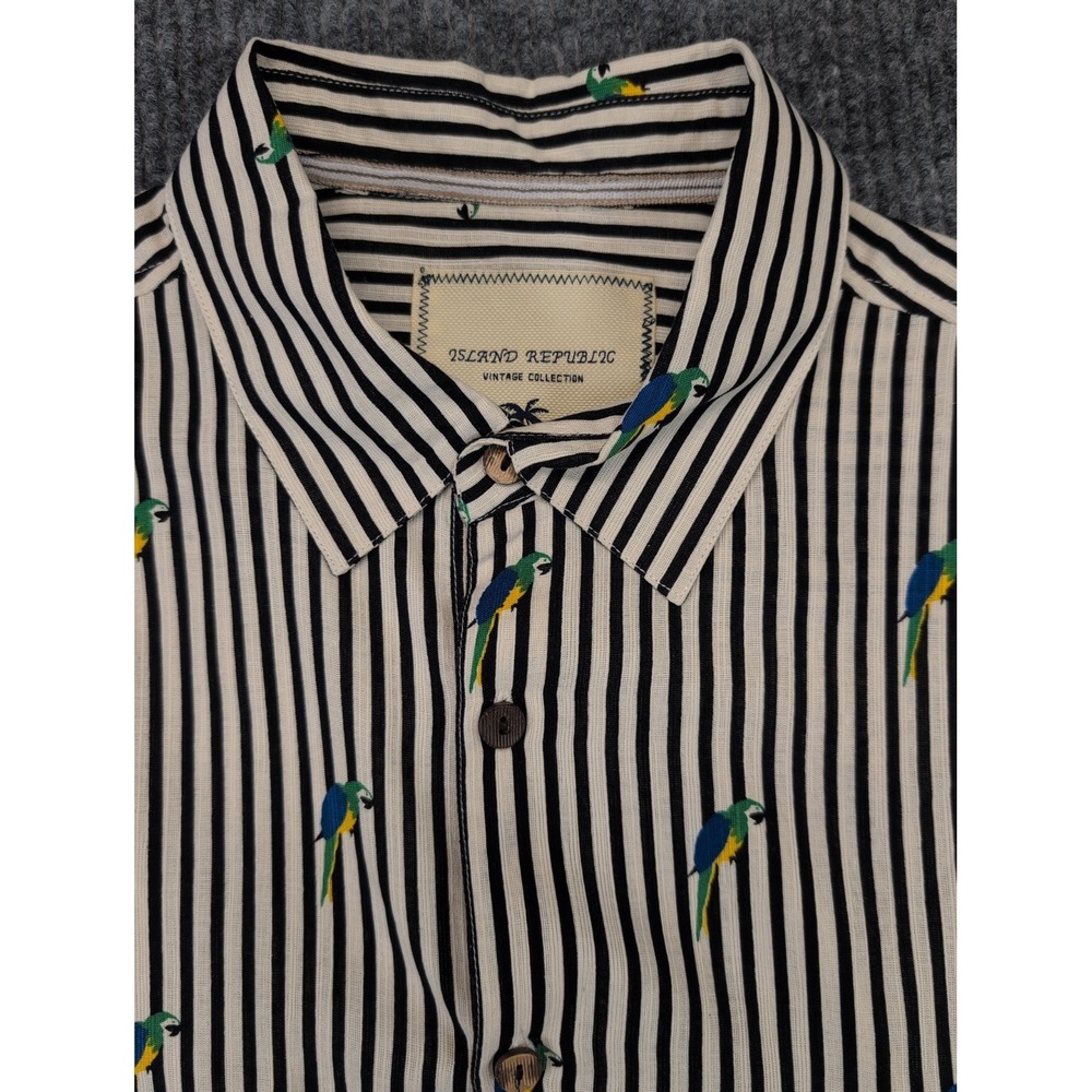 Island Republic Vintage Collection Men's XXL Button Down 100% Silk Parrot Print